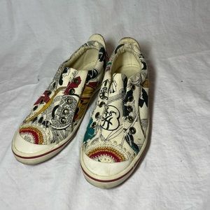 Size 5 Sakroot Tennis Shoes